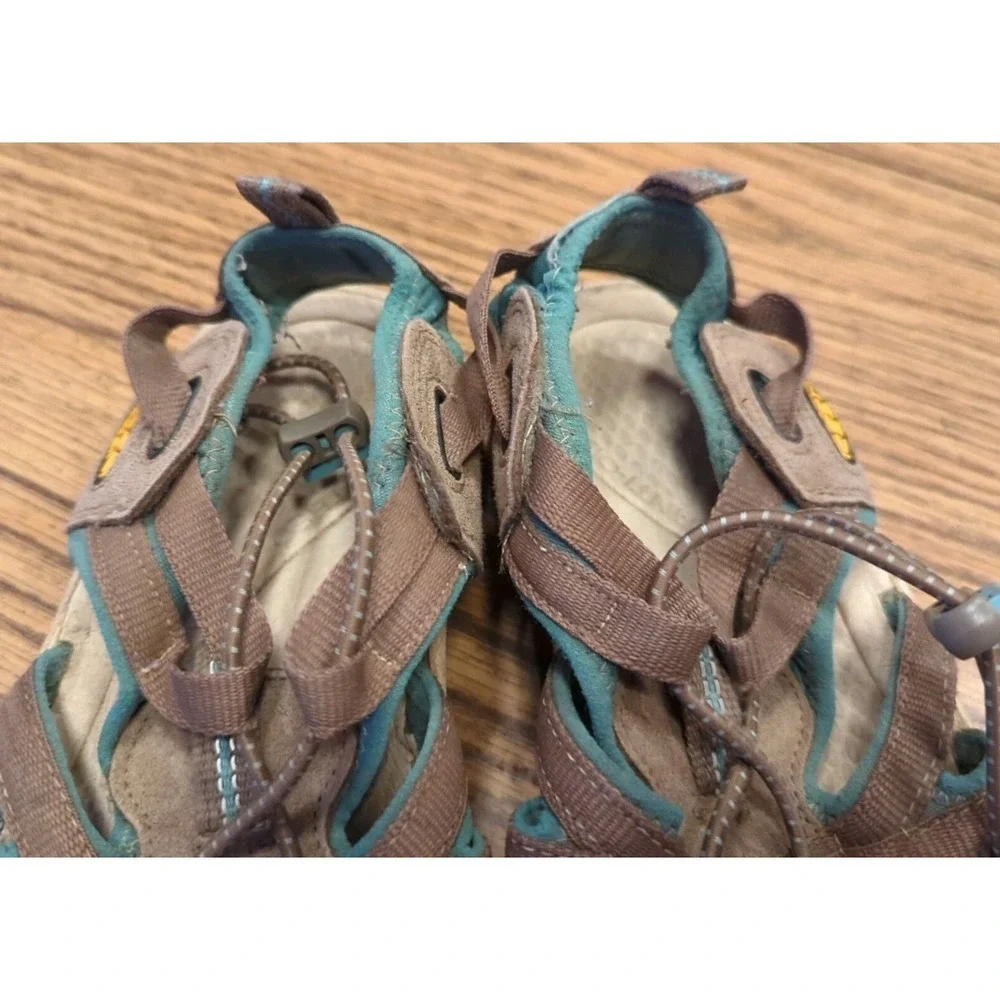Men's Keen Newport H2 Waterproof Taupe & Blue Sandals Size 8.5